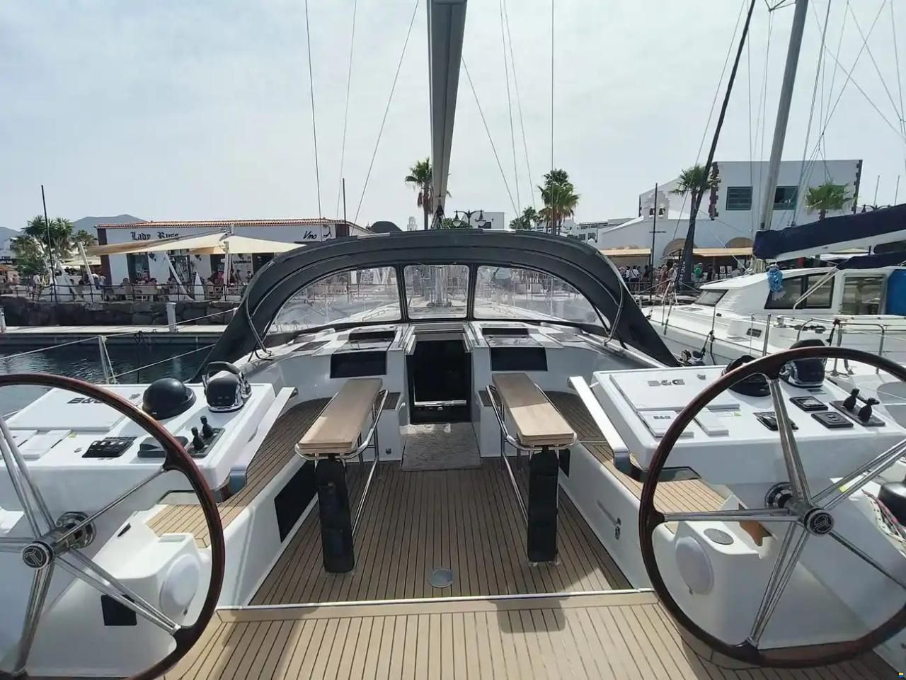 Hanse 588