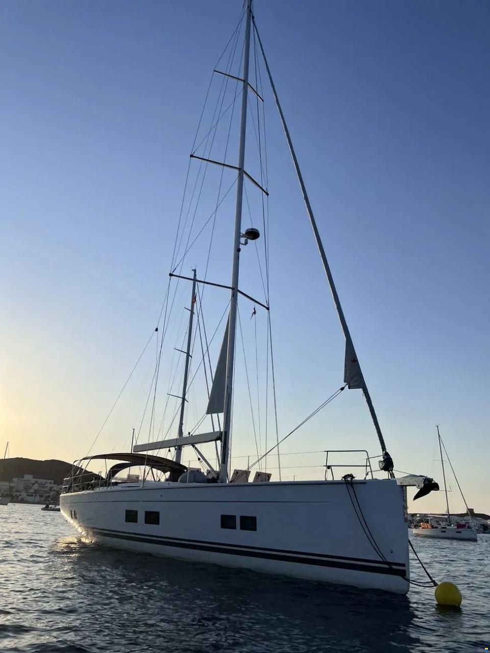 Hanse 588