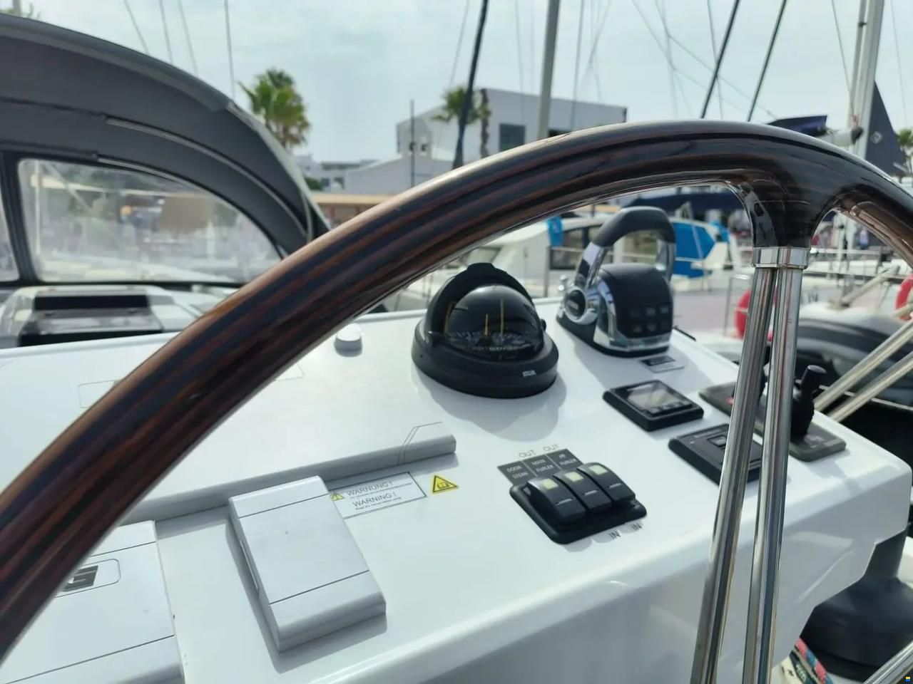 Hanse 588