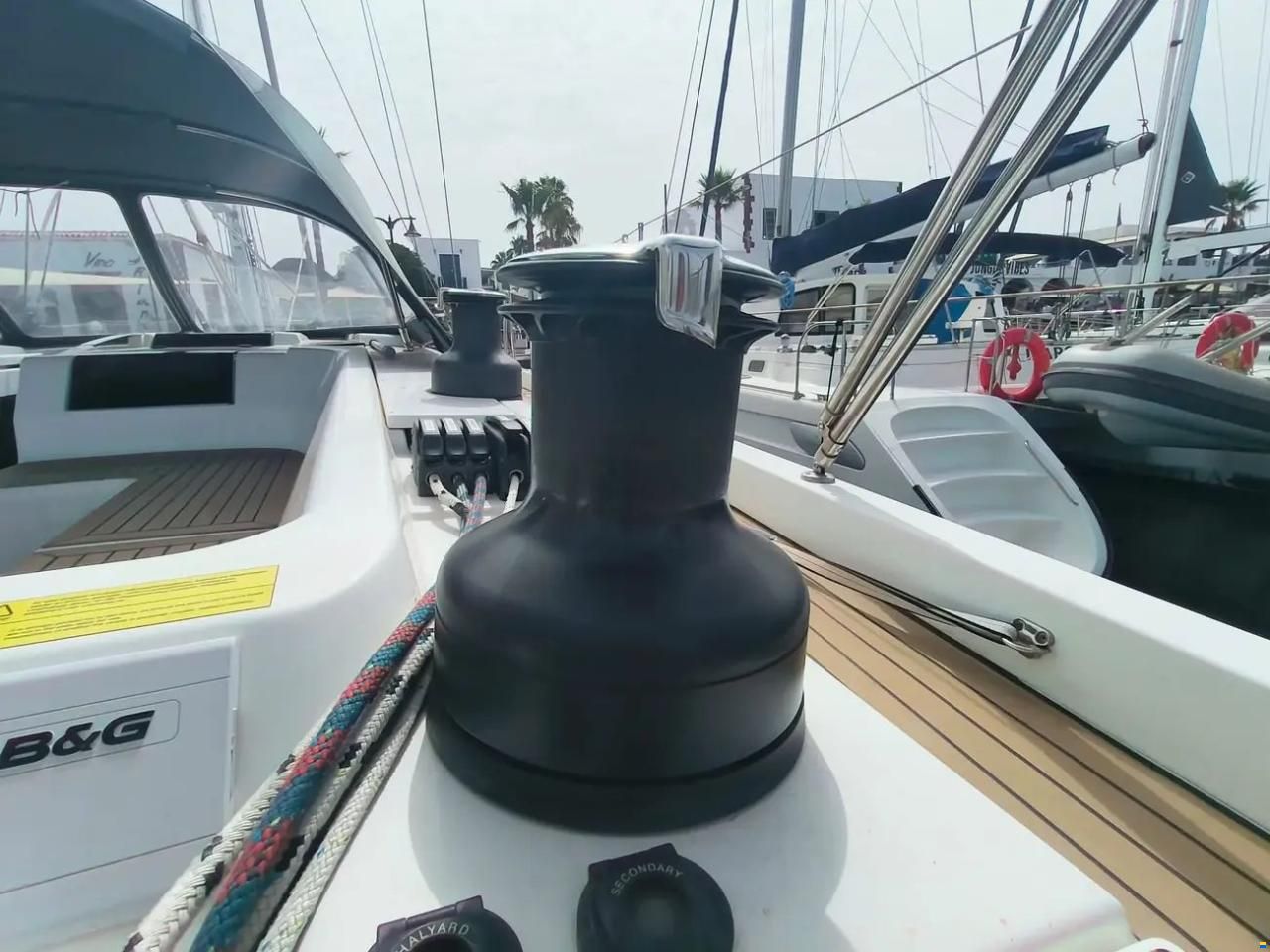 Hanse 588