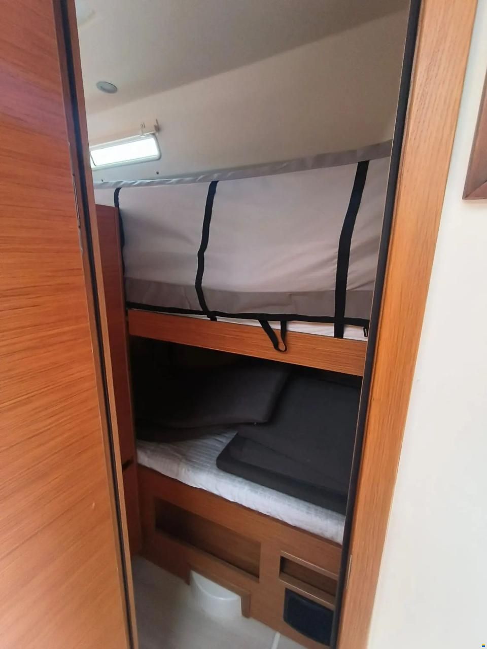 Hanse 588