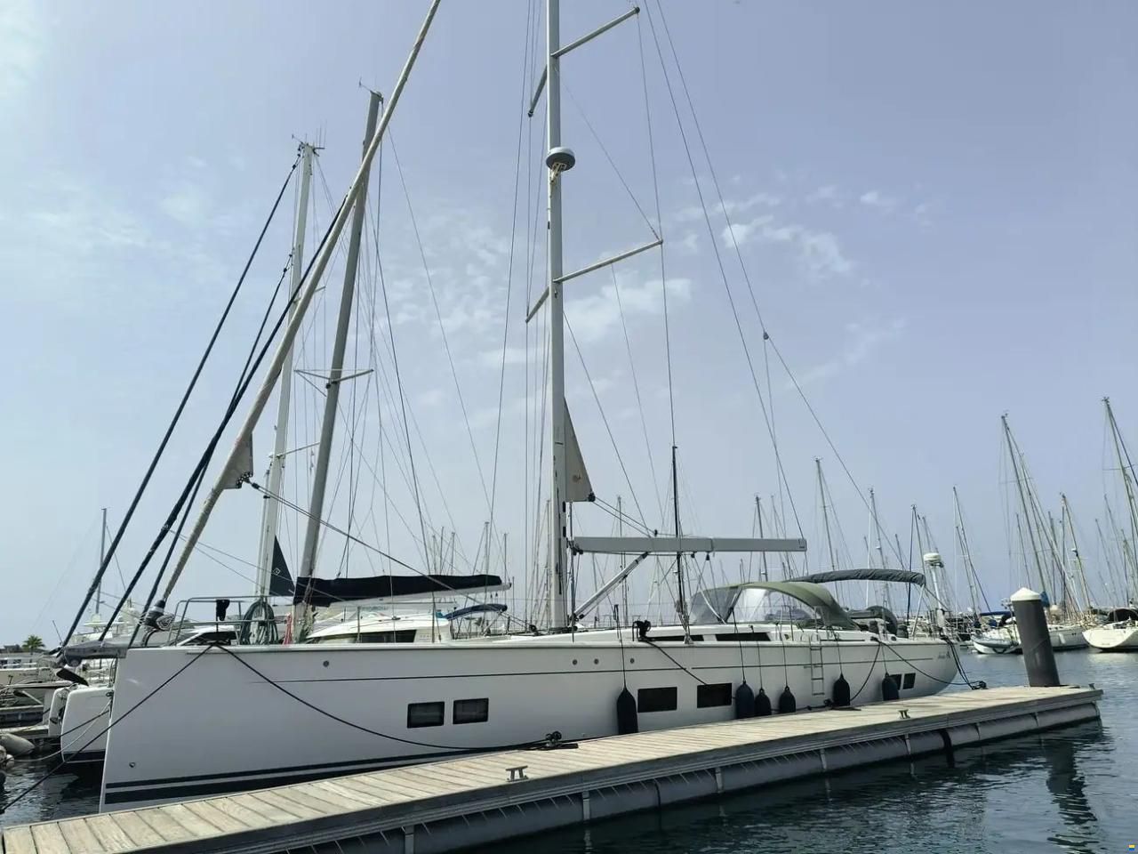 Hanse 588
