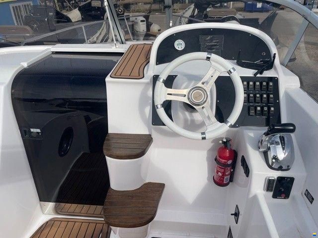 Aquabat Sport Cruiser 24