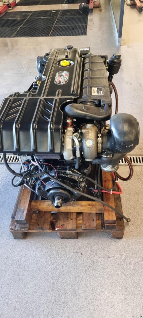 MerCruiser 4.2 D Tronic 250PS