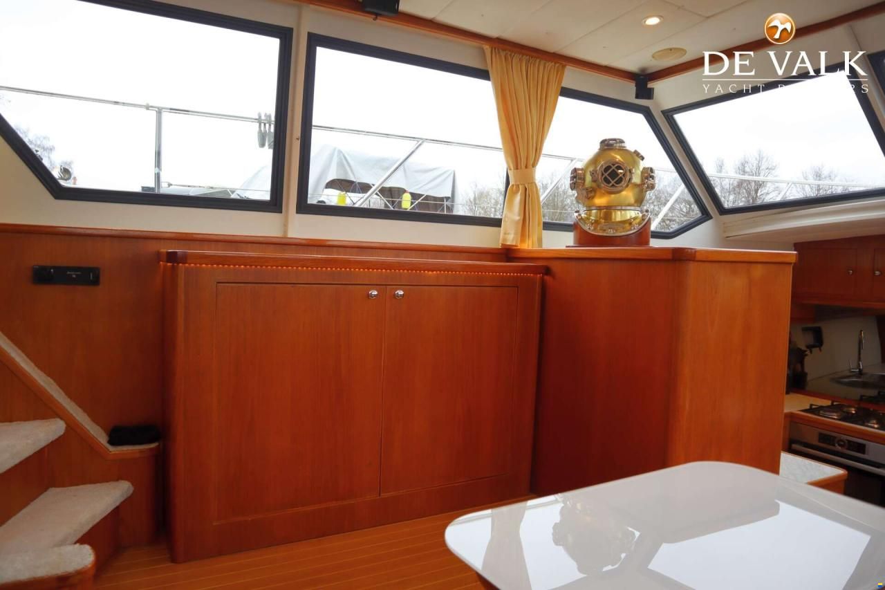 Valk Challenger Royal 48