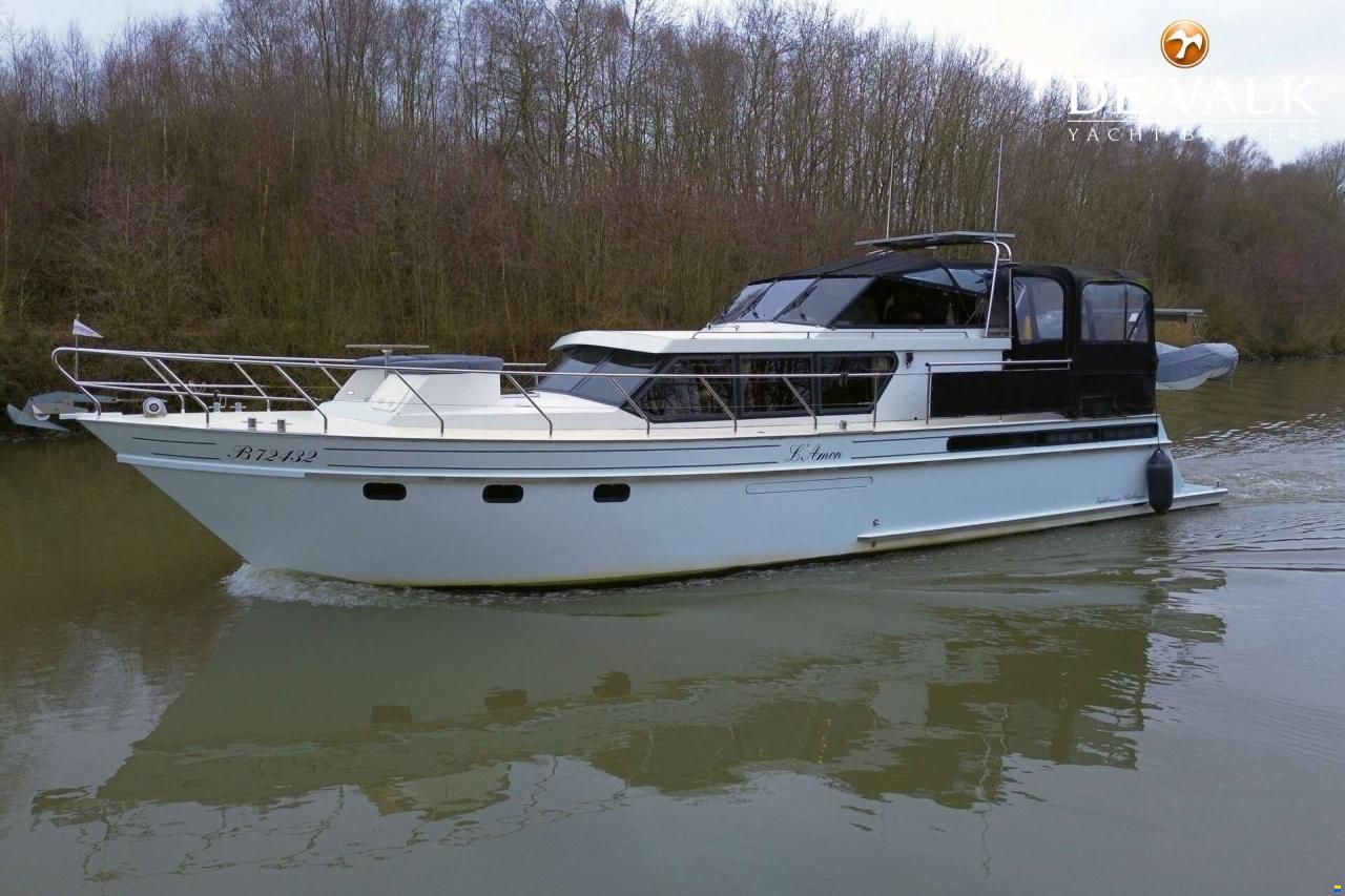 Valk Challenger Royal 48