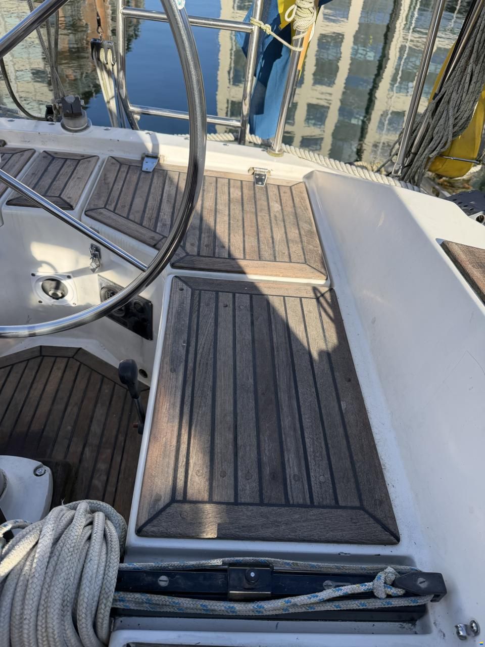 Hanse 331
