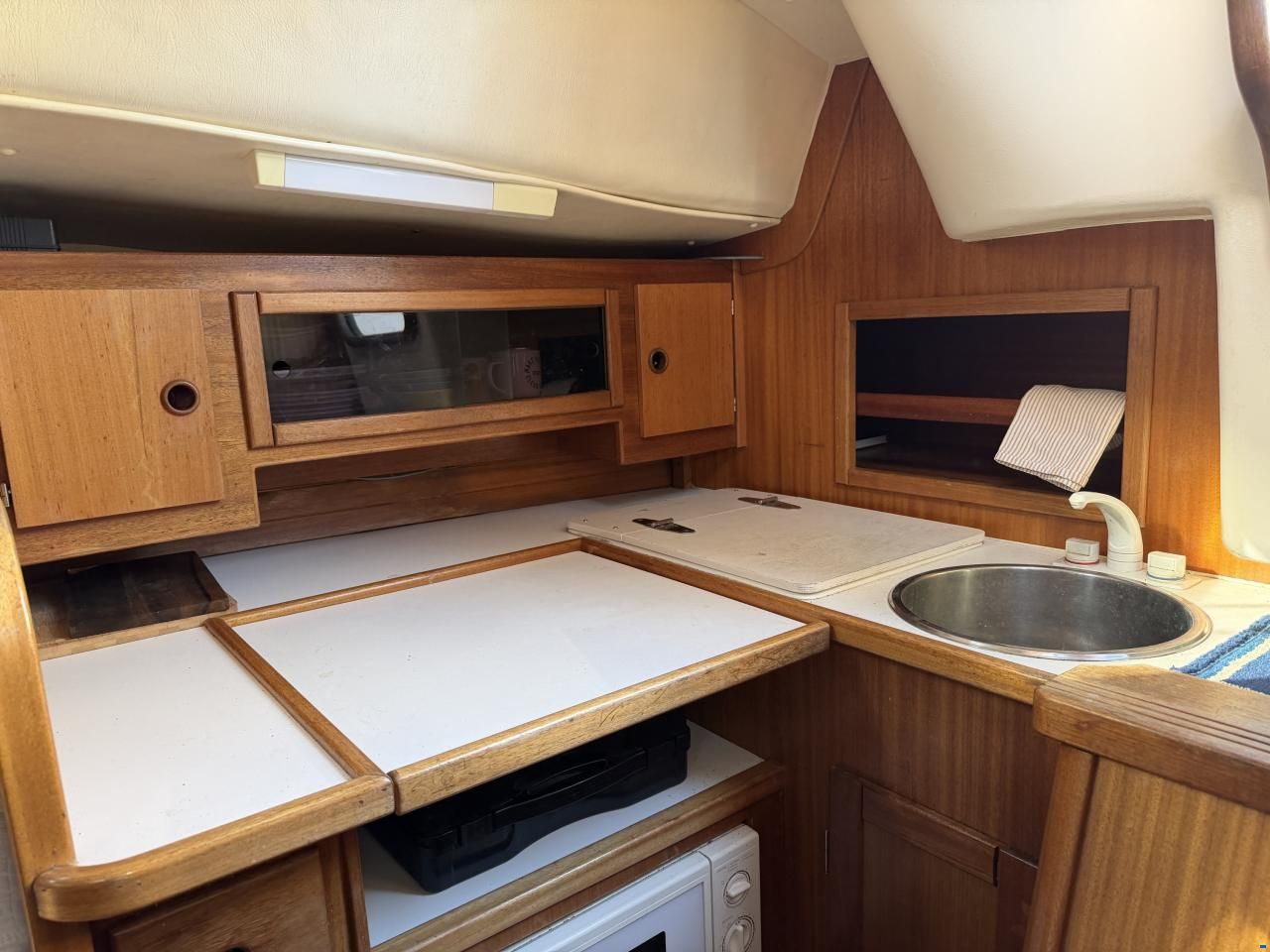 Hanse 331