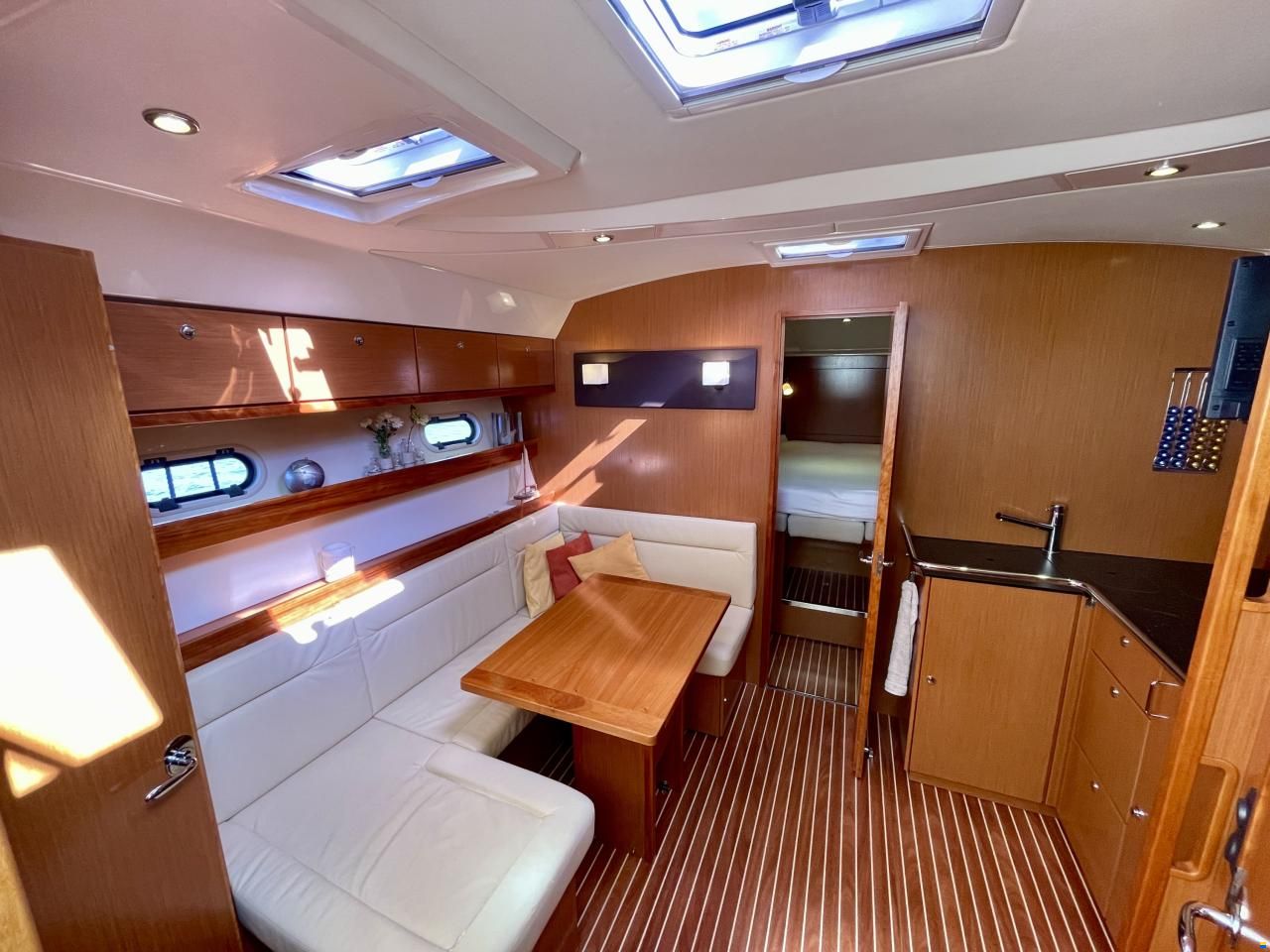 Bavaria Sport 38 Open