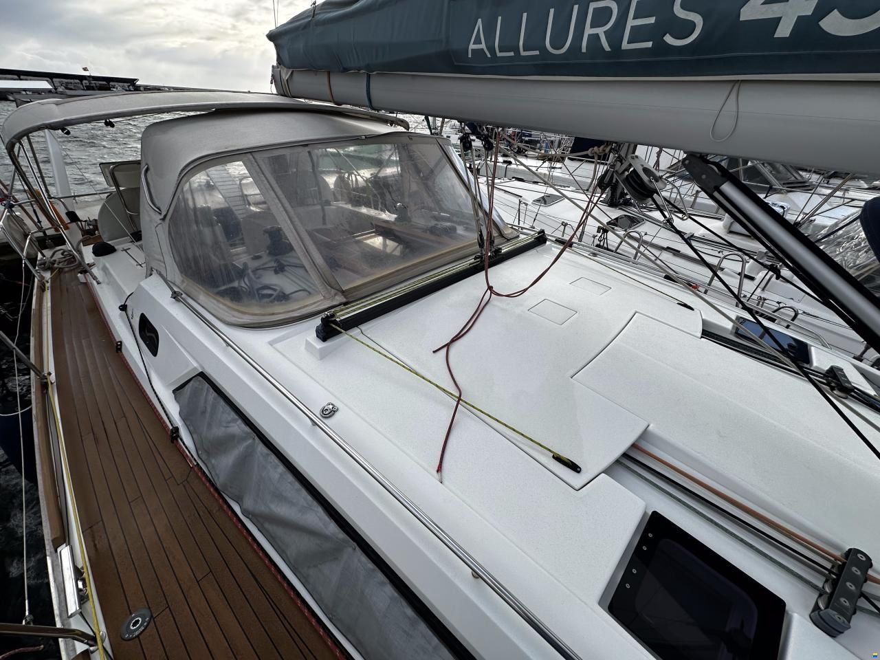 Allures 45.9