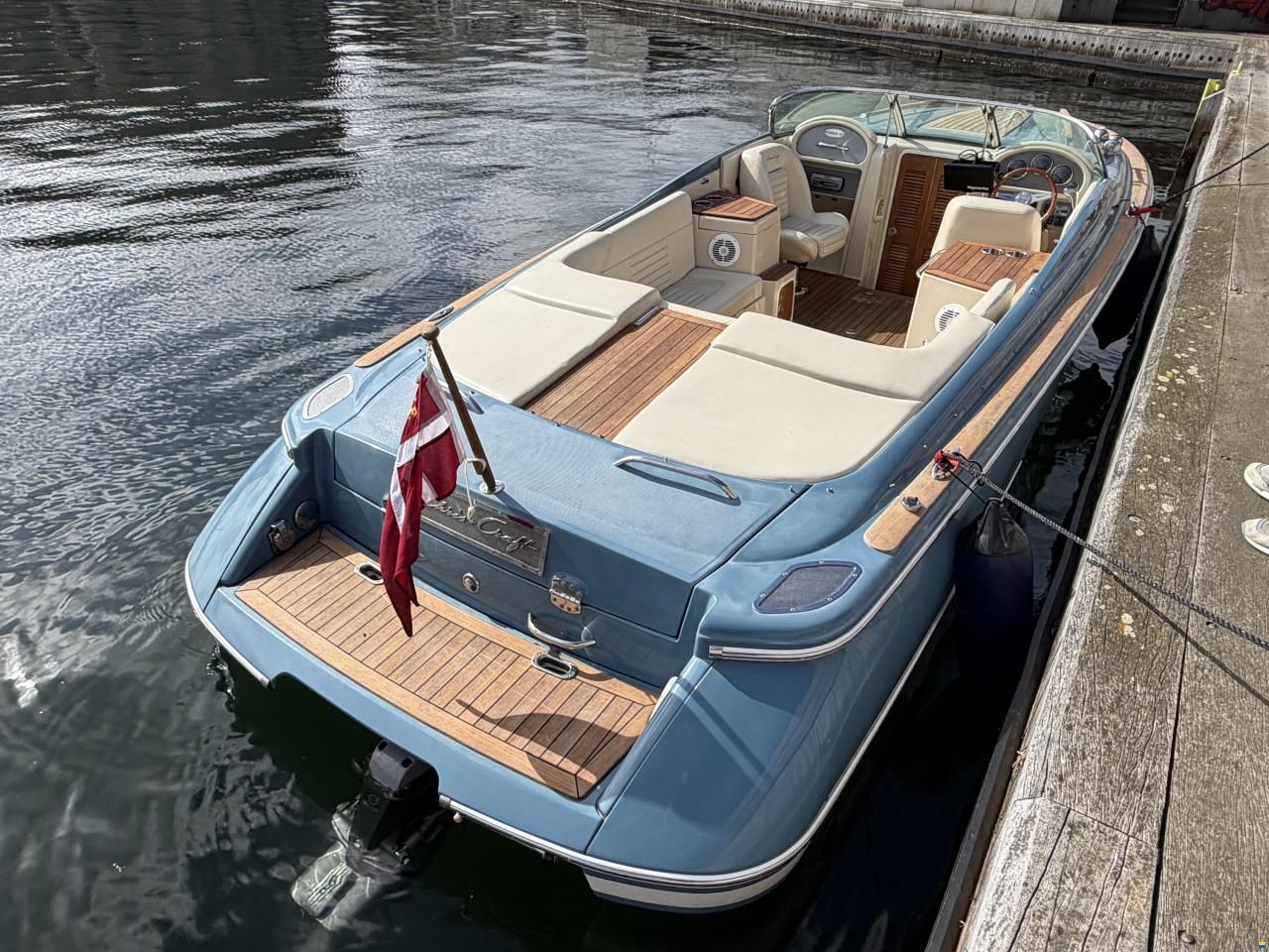 Chris Craft Corsair 25