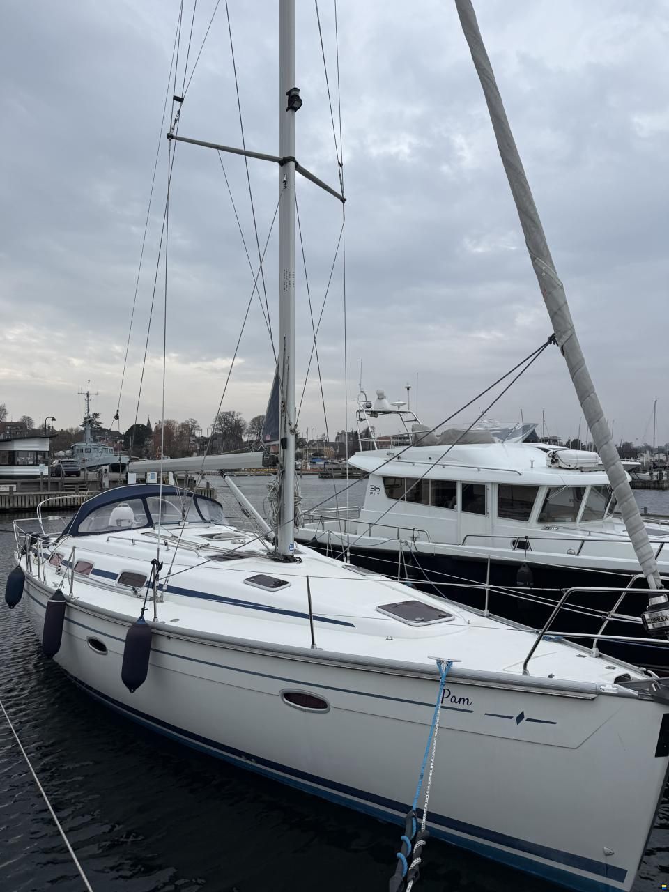 Bavaria 39