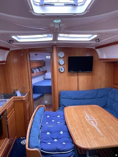 Bavaria 39