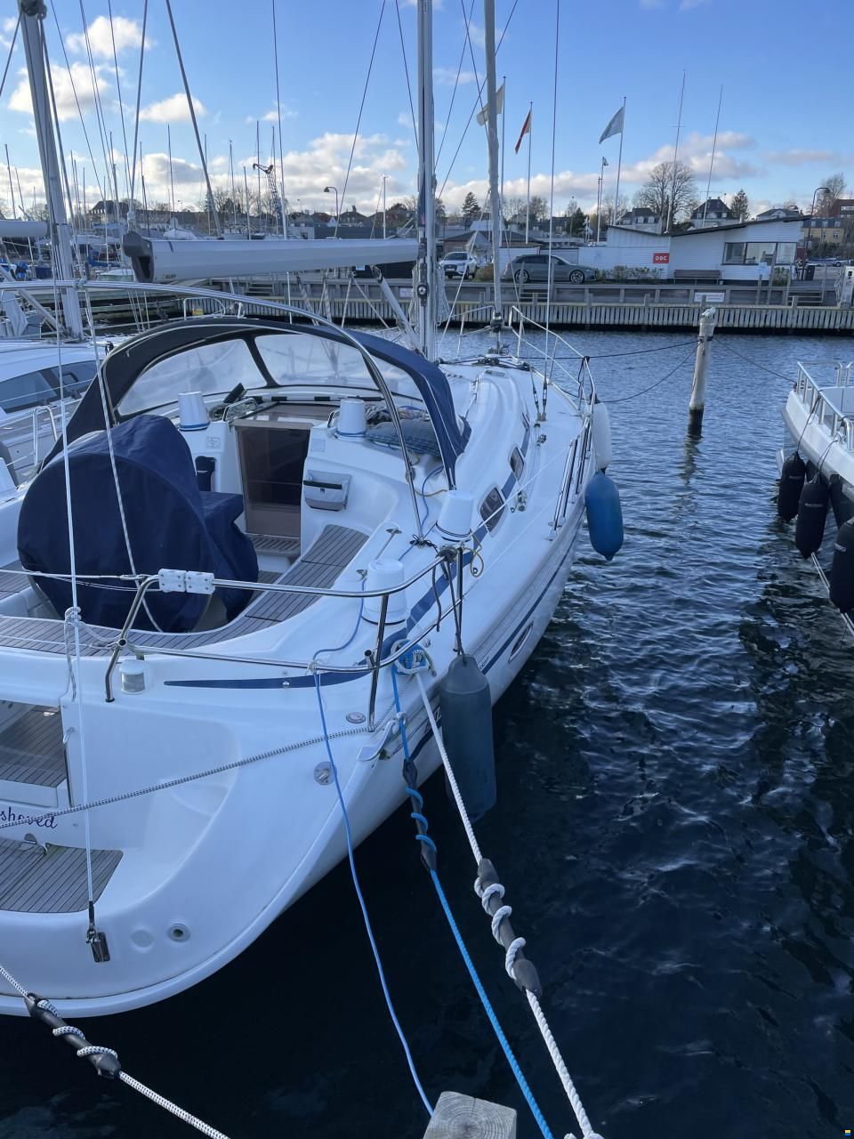 Bavaria 39