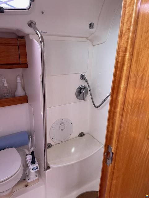 Bavaria 39