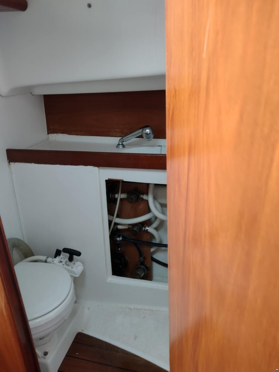 Beneteau Antares 760