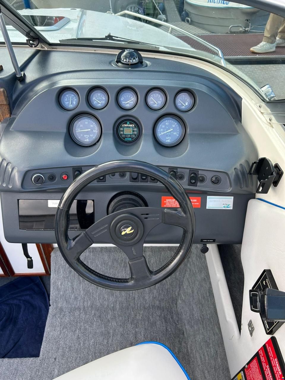 Sea Ray 200 OV