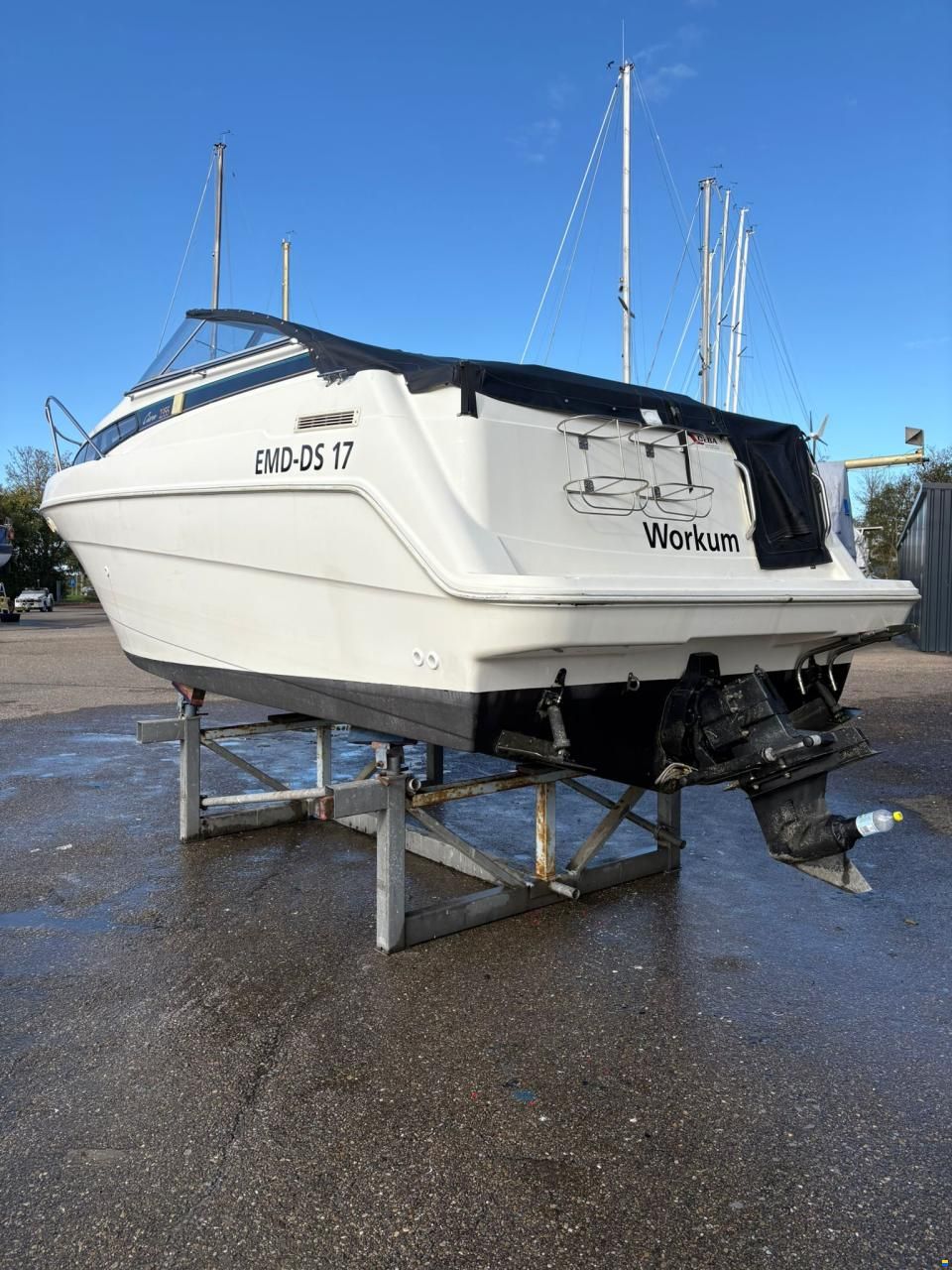 Bayliner 2355