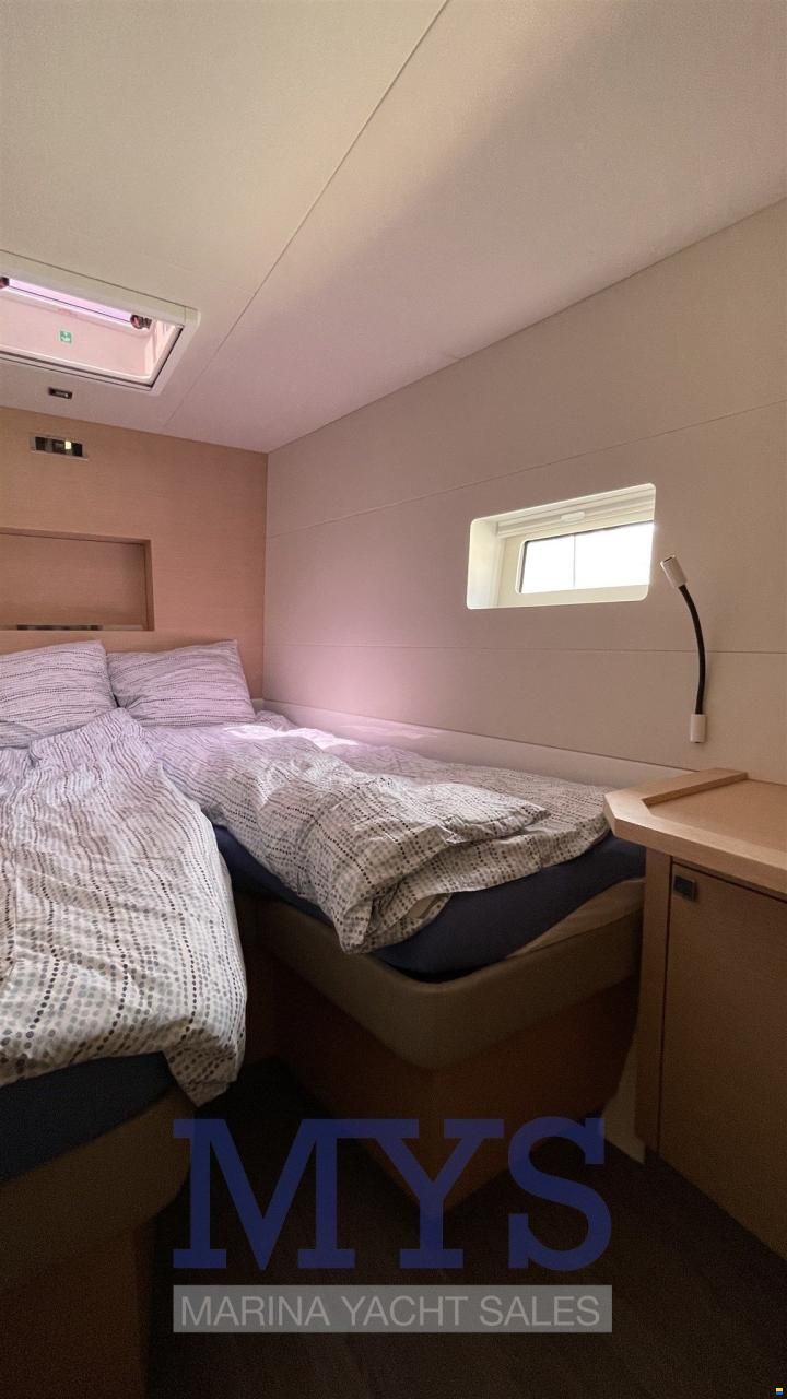 Fountaine Pajot MY 44