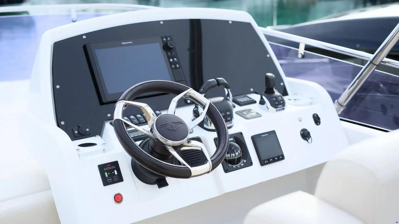 Sealine F530