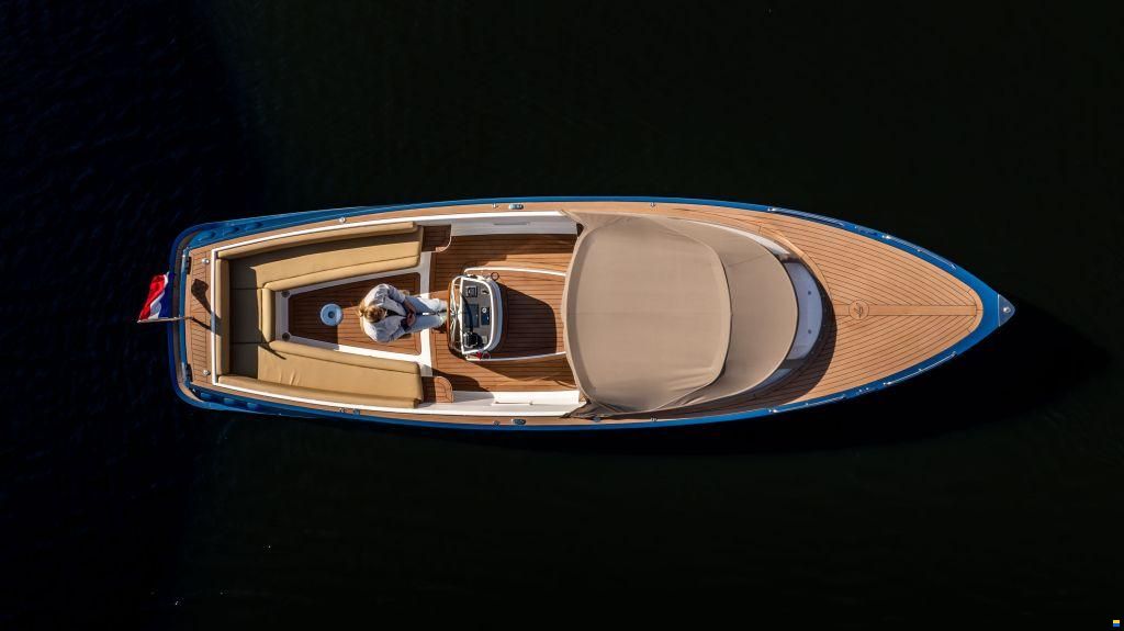 AdmiralsTender C28