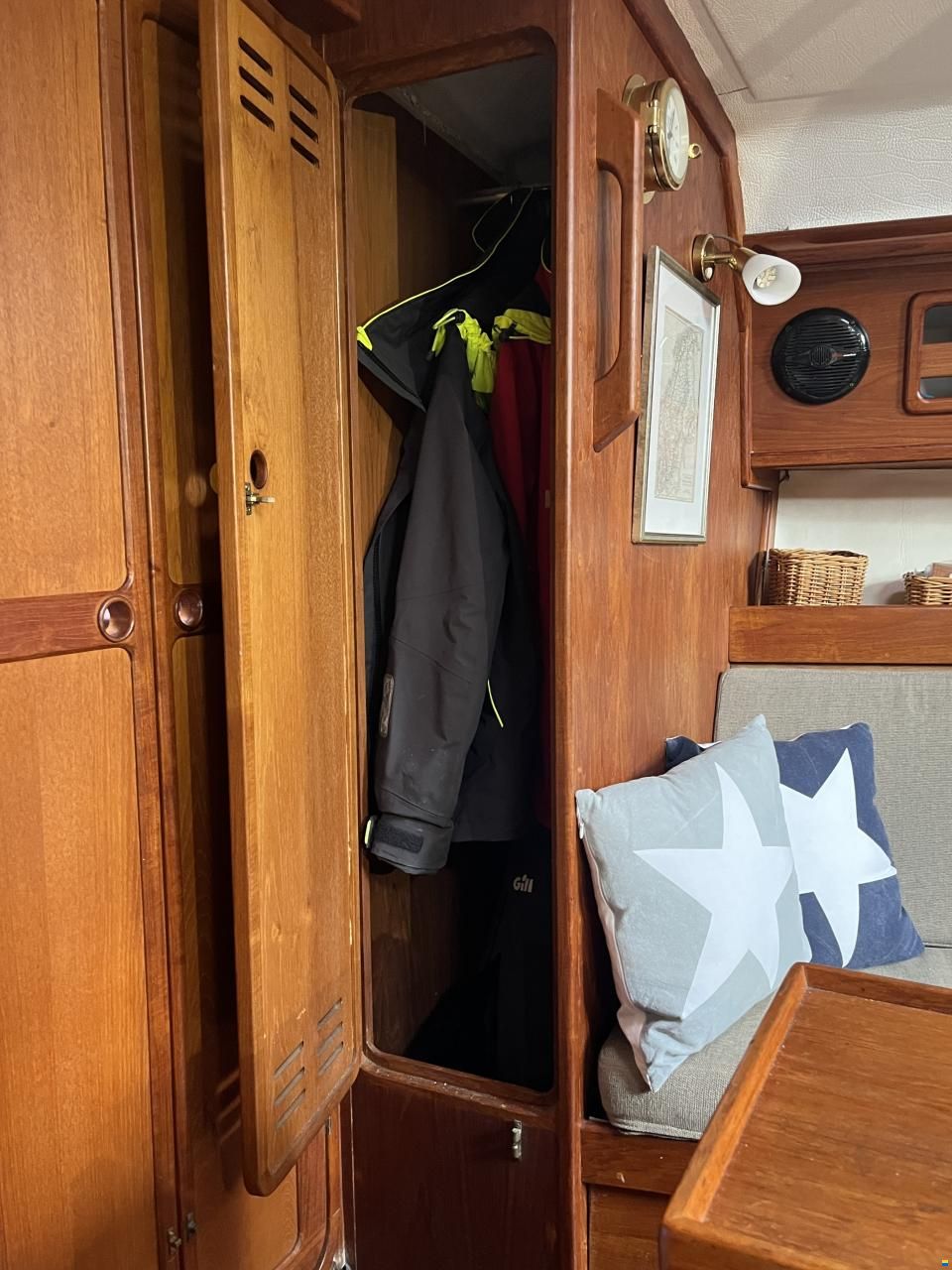 Porali Marin Bostr&oslash;m 37