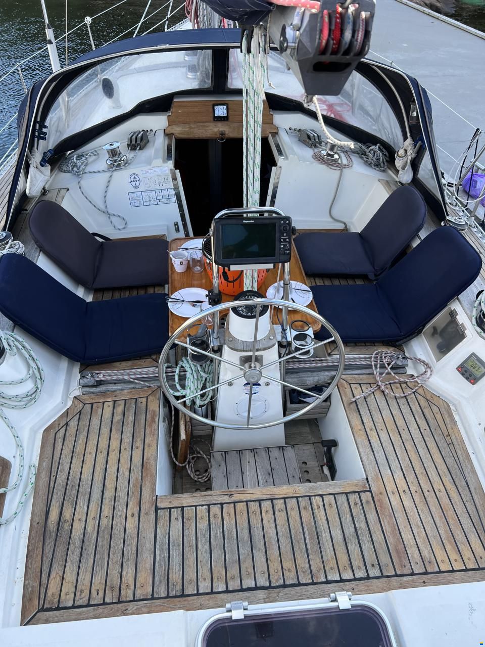 Porali Marin Bostr&oslash;m 37