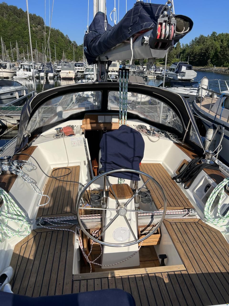 Porali Marin Bostr&oslash;m 37