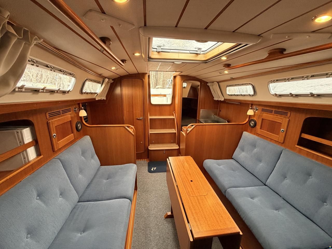 Hallberg-Rassy HR 342
