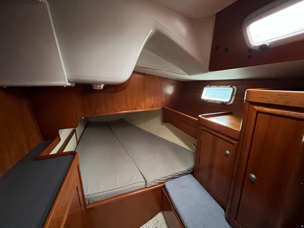 Jeanneau Sun Magic 44