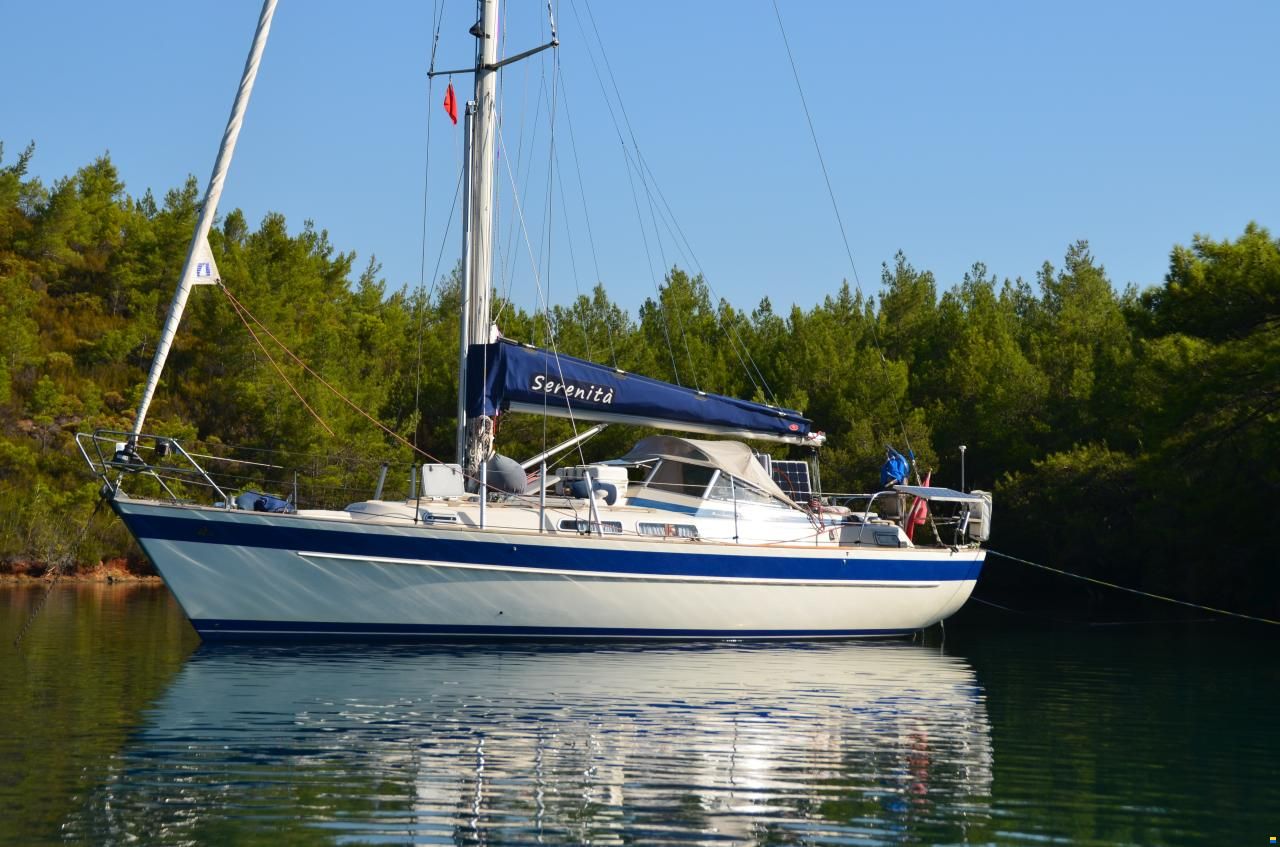 Hallberg-Rassy 36