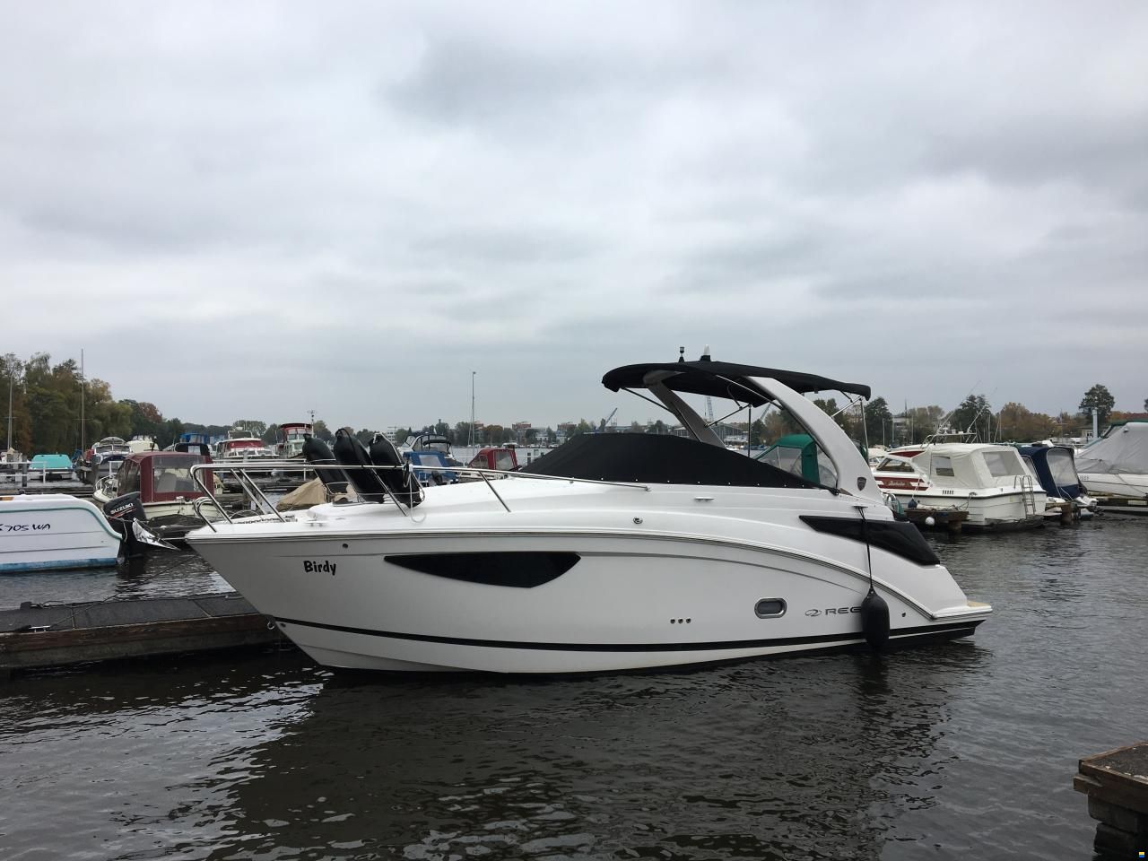 Regal 26 Express