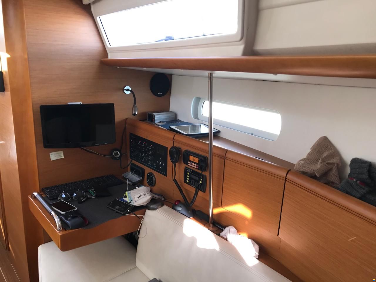 Jeanneau Sun Odyssey 379 DL