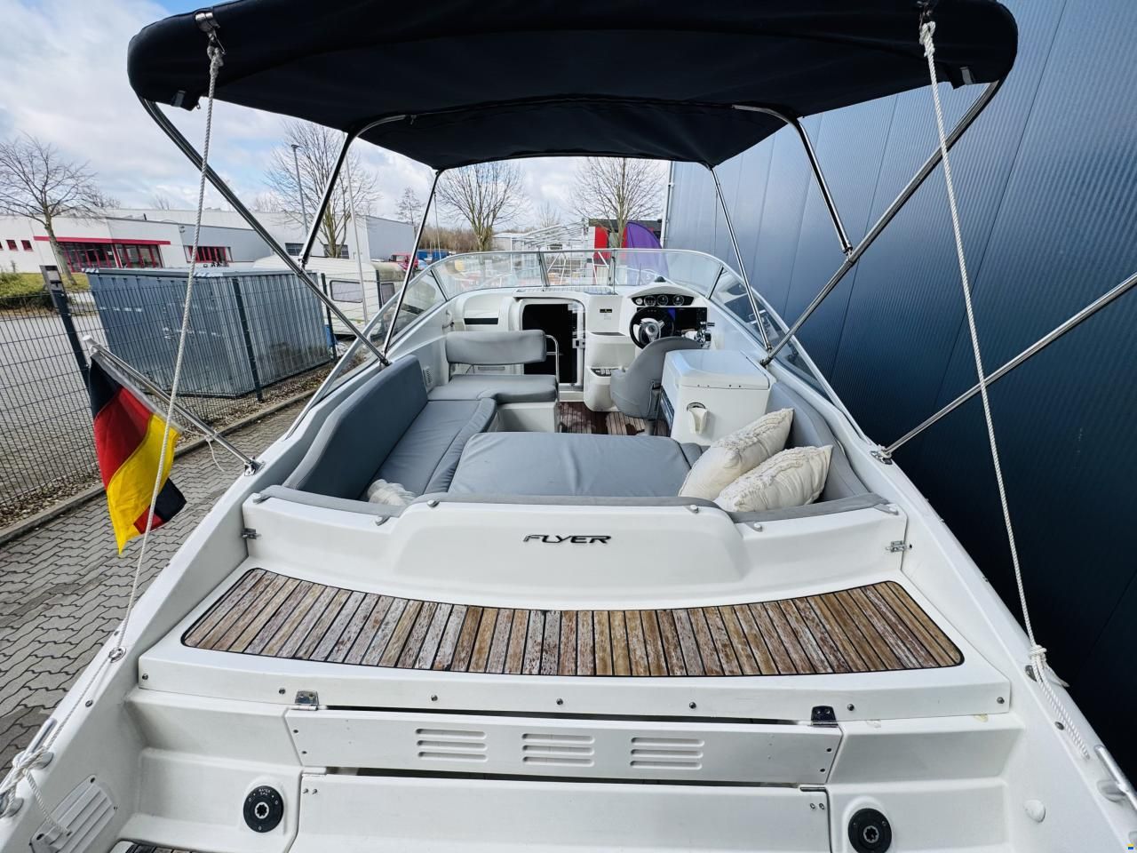 Beneteau Flyer 750 Cabrio