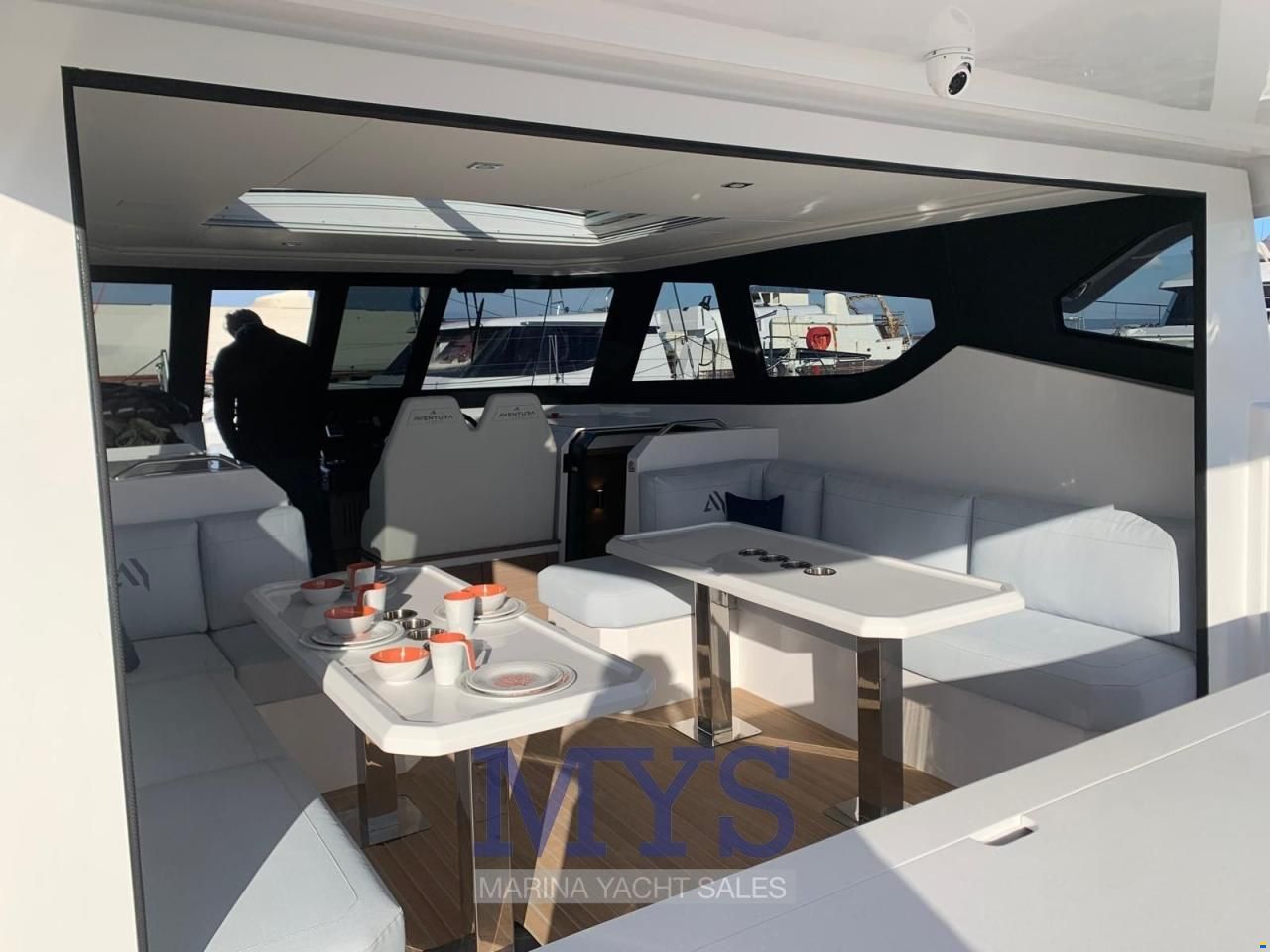 Aventura 38 SC