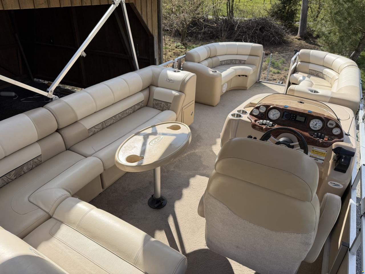 HARRIS KAYOT PONTOON