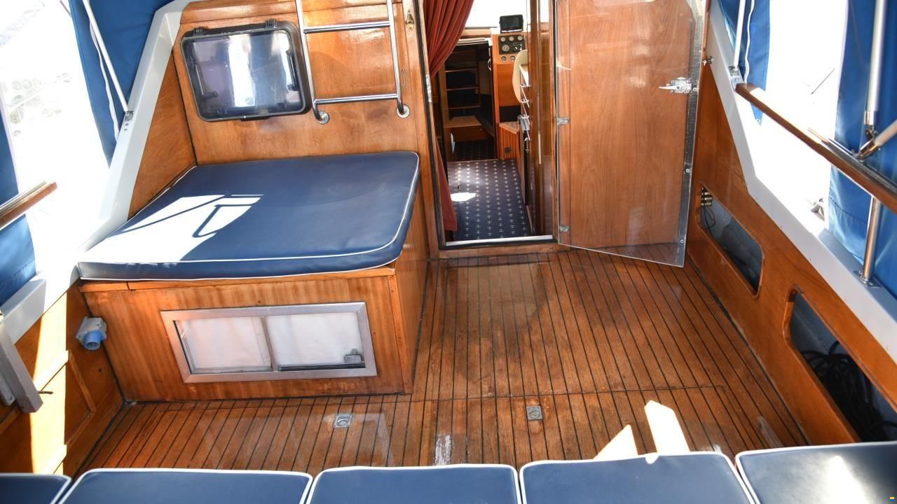 Parad 31 FLYING BRIDGE