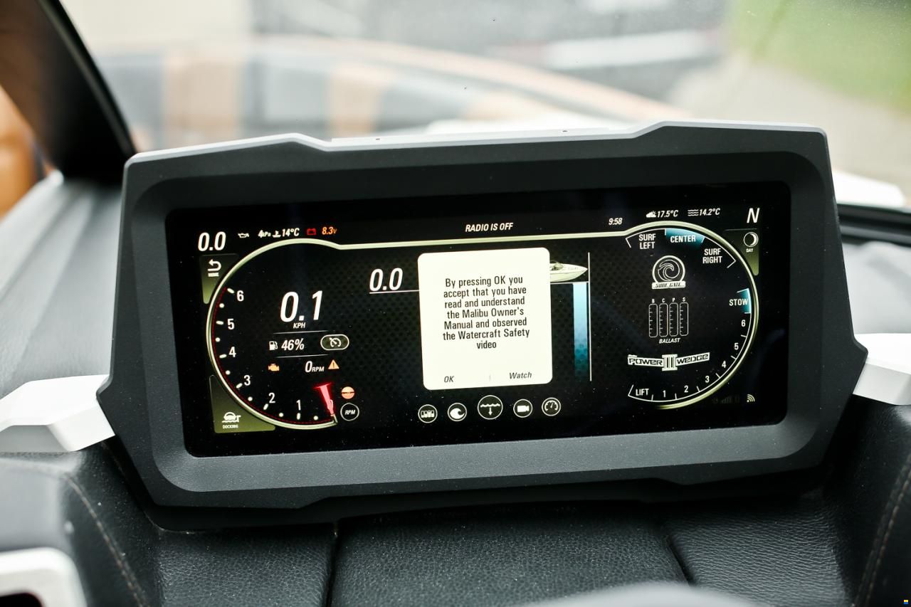 Malibu 23 LSV