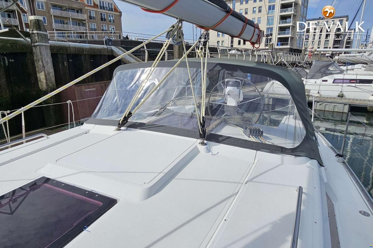 Hanse 375