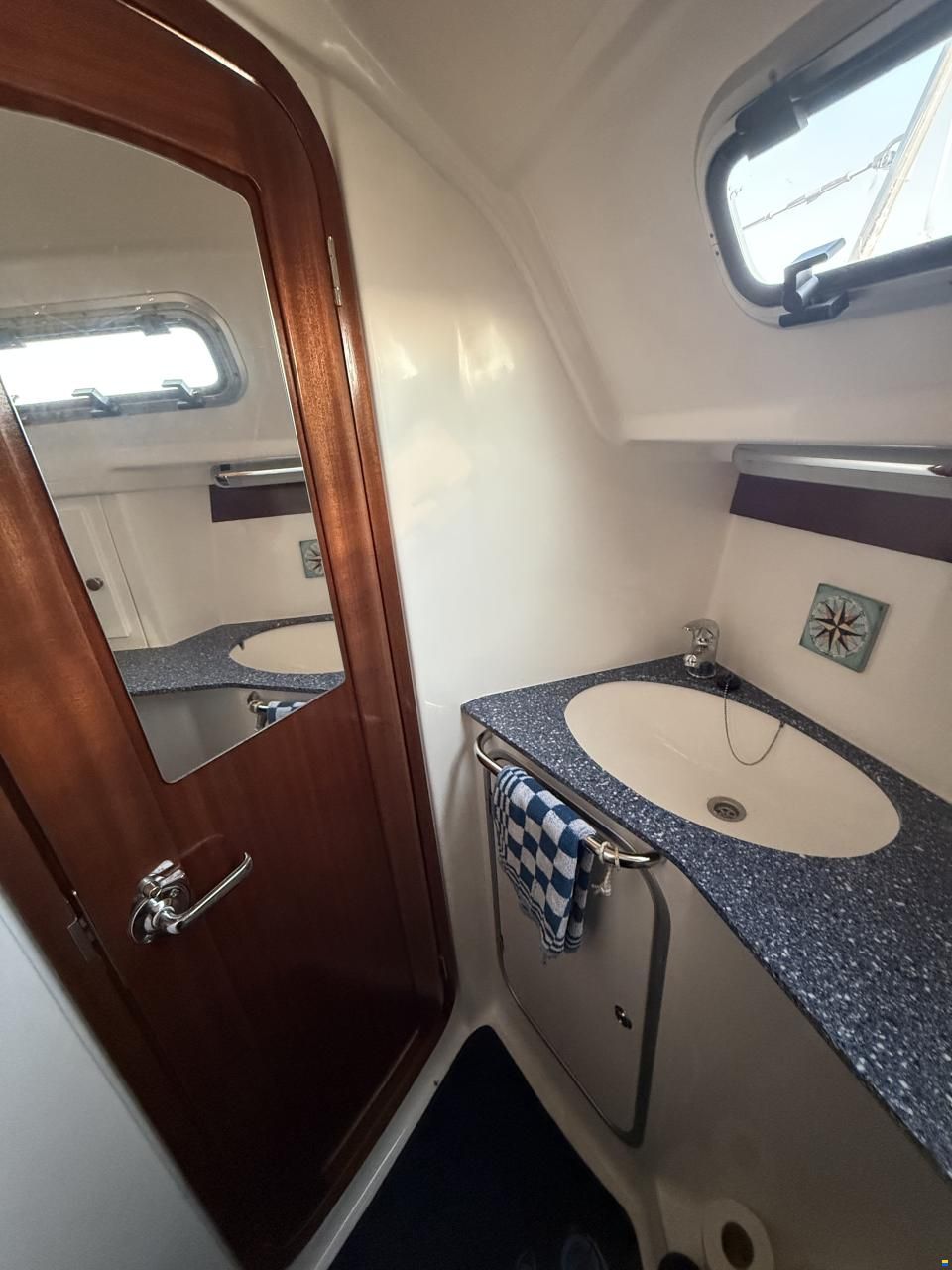 Bavaria 31