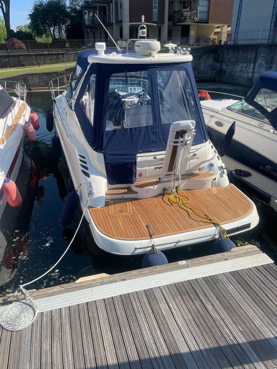 Sealine S34