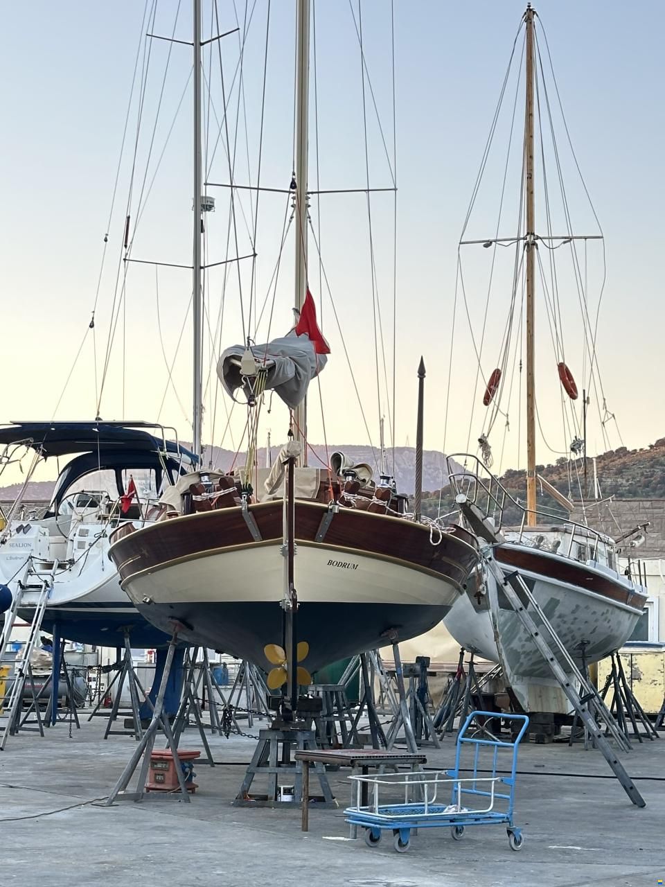 Bodrum Build Tirhandil (Trechandiri)