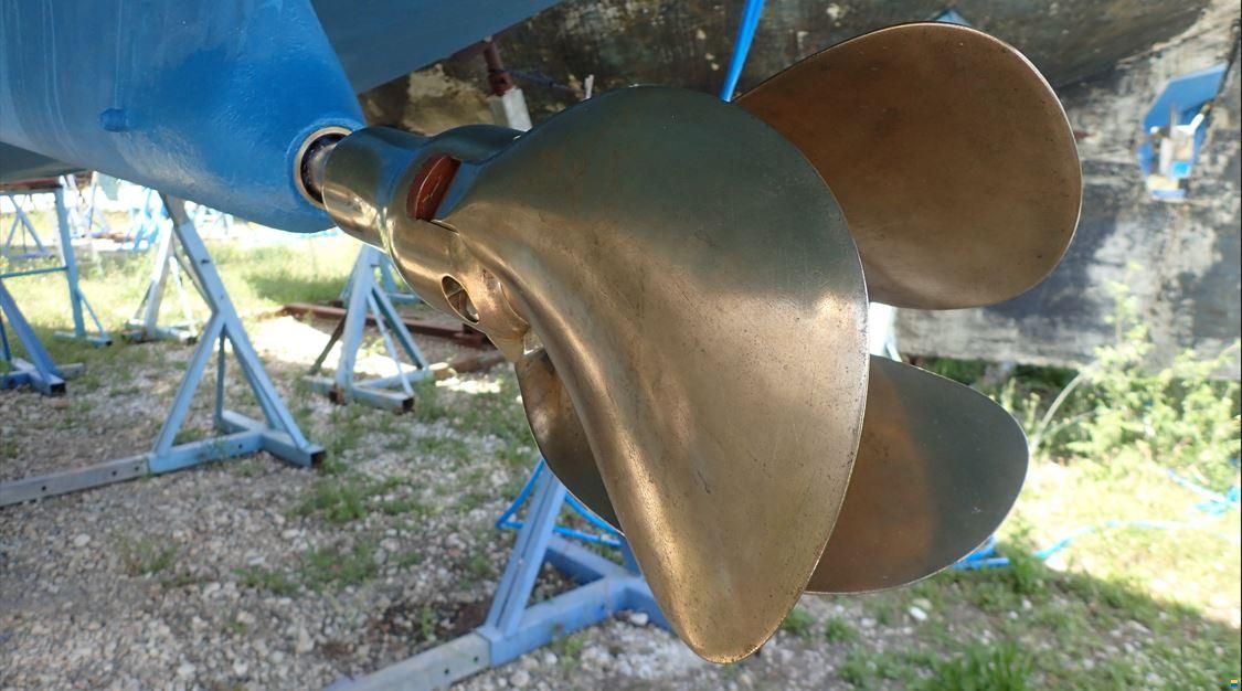 Hallberg-Rassy 40