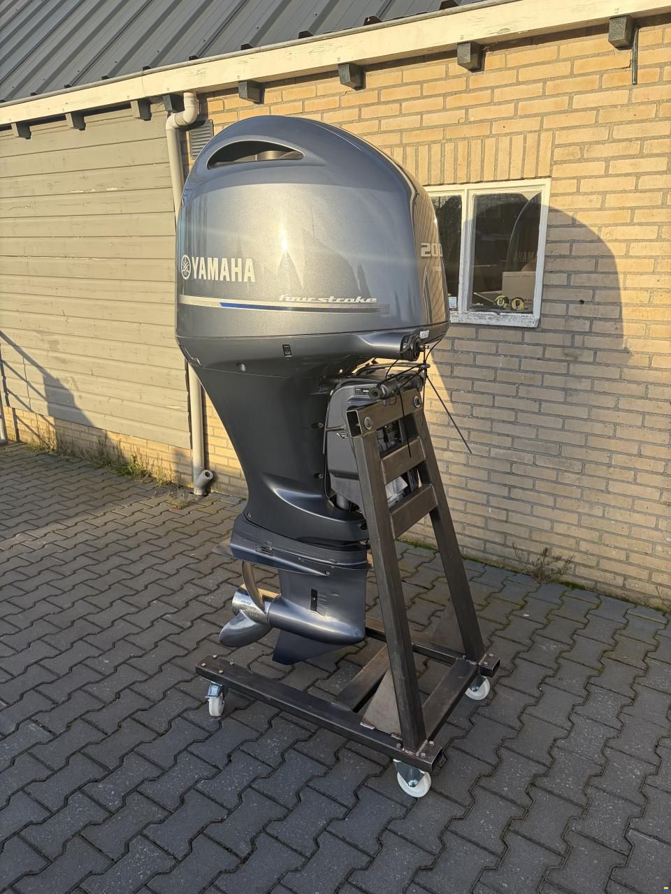 Yamaha f200 GET 4tact 2017