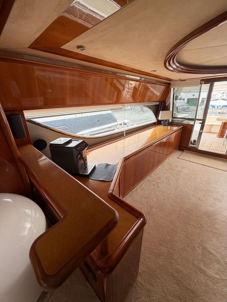 Ferretti 80