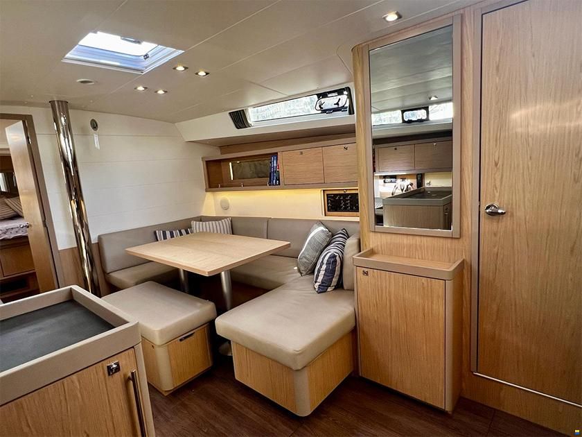 Beneteau Oceanis 45