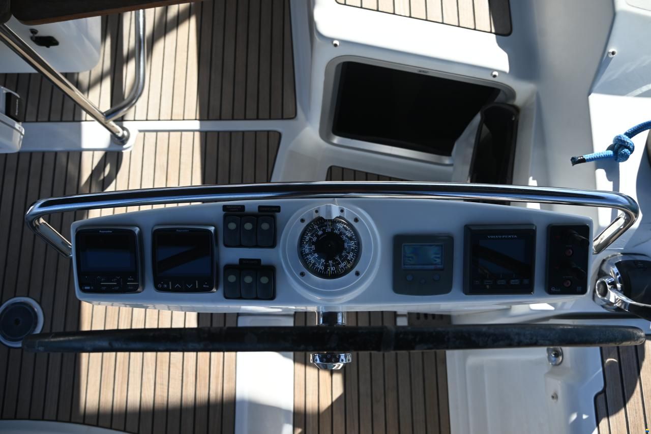 Jeanneau Yachts 57