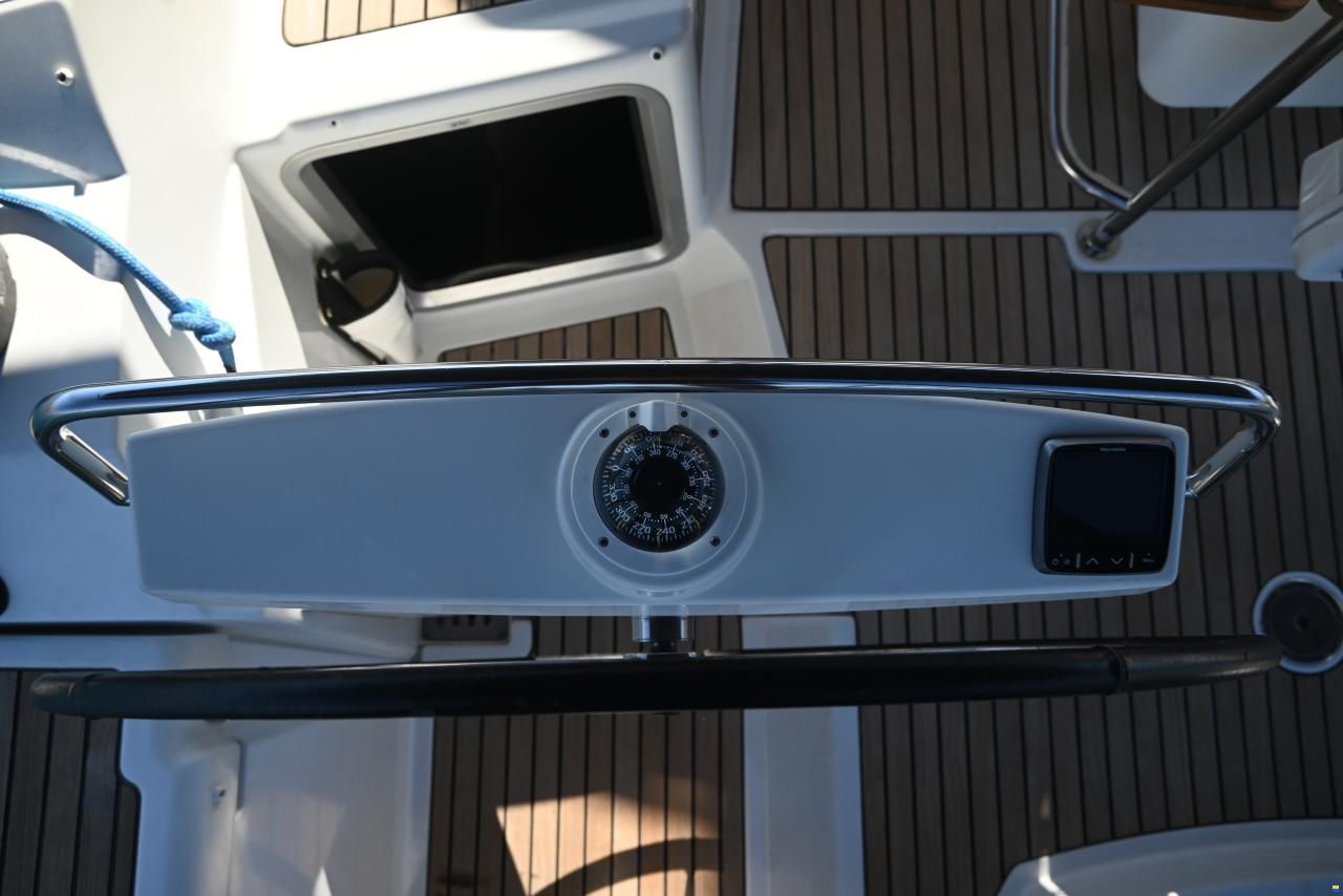 Jeanneau Yachts 57