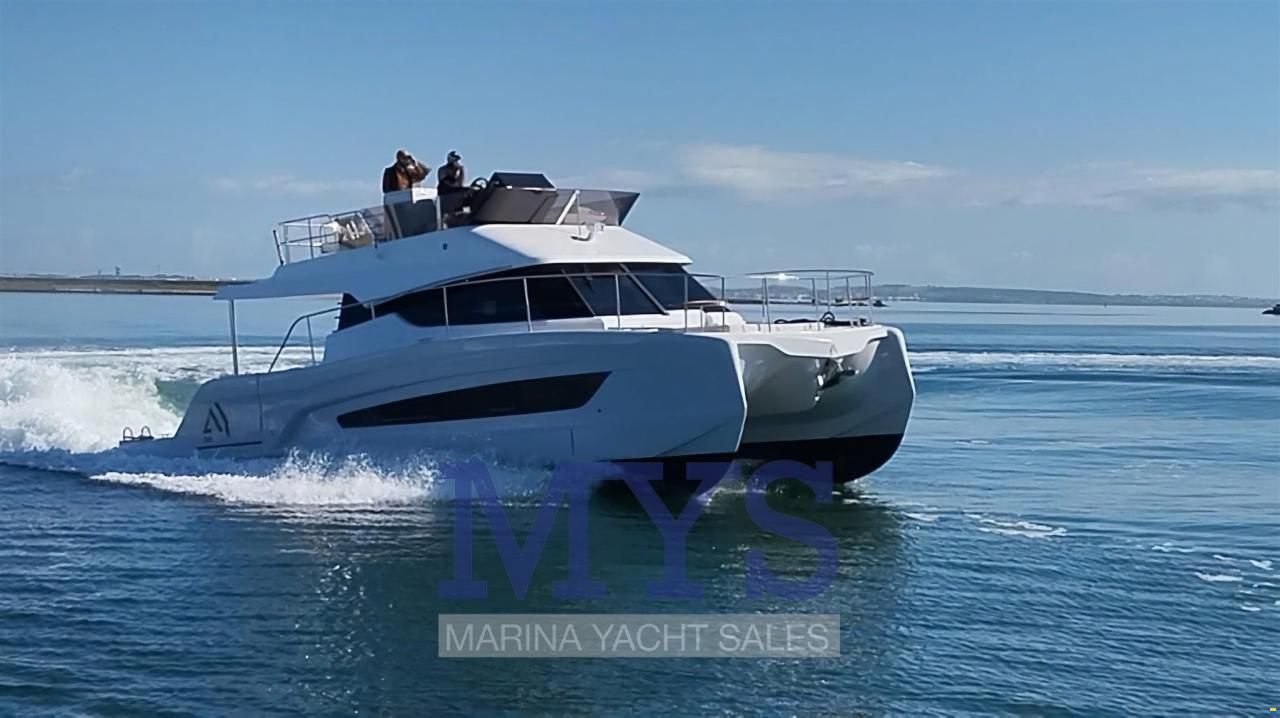 Aventura 38 FLY