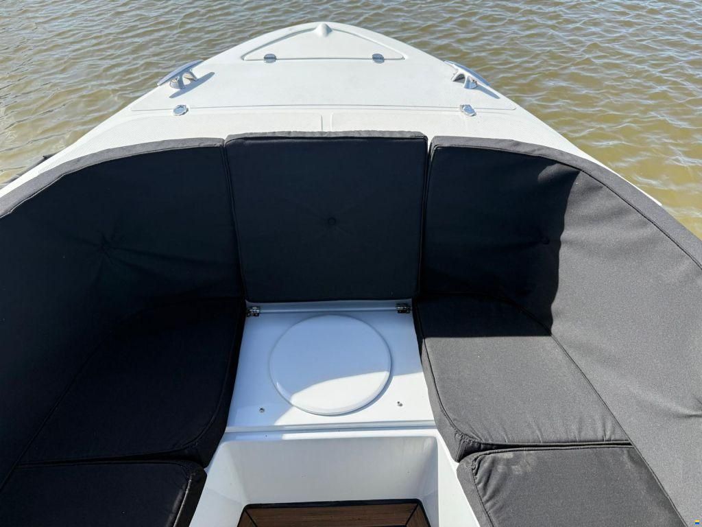 Van Zutphen 633 Tender
